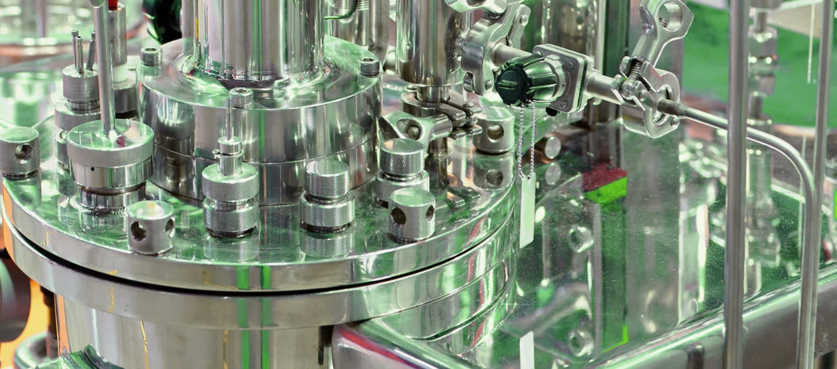 https://48909535.fs1.hubspotusercontent-na2.net/hubfs/48909535/Edited%20for%20Marisan%20Movie%20Upstream-bioprocessing-bioreactors.jpg
